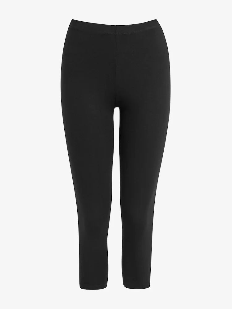 Black Cropped Capri Leggings