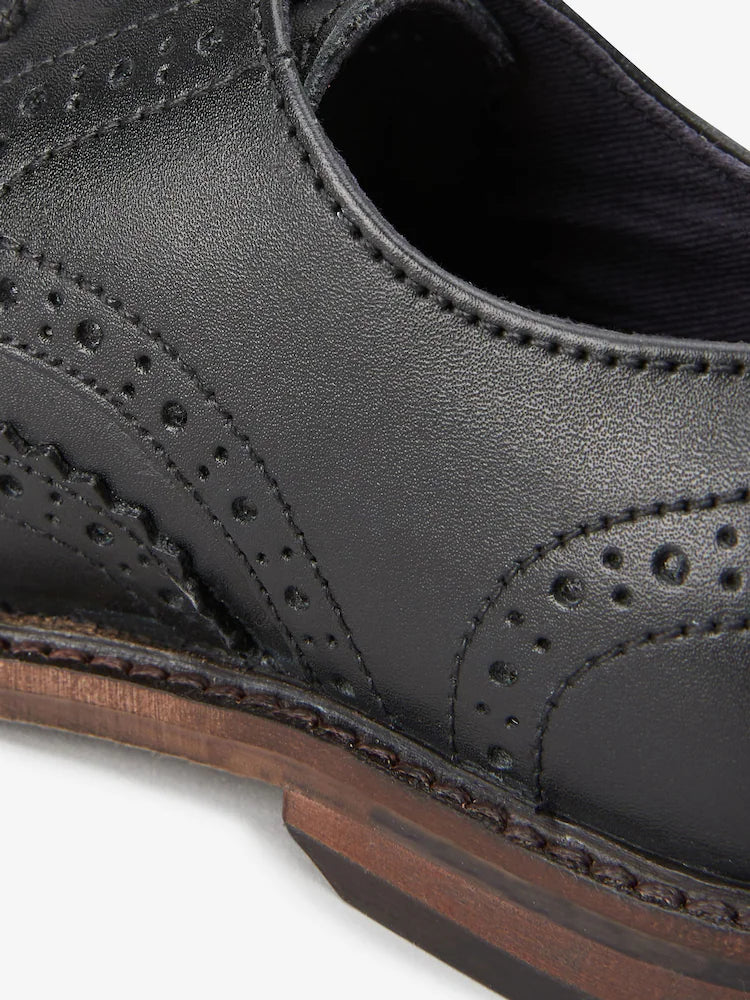 Black - Leather brogues with laces