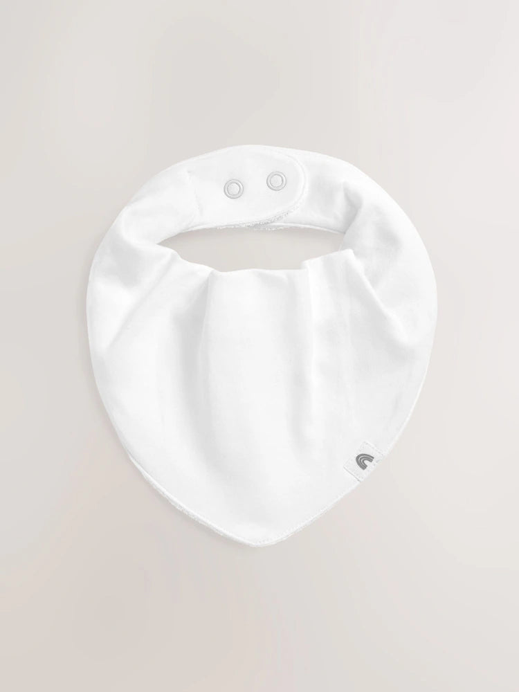 White - Baby bibs in a pack of 5