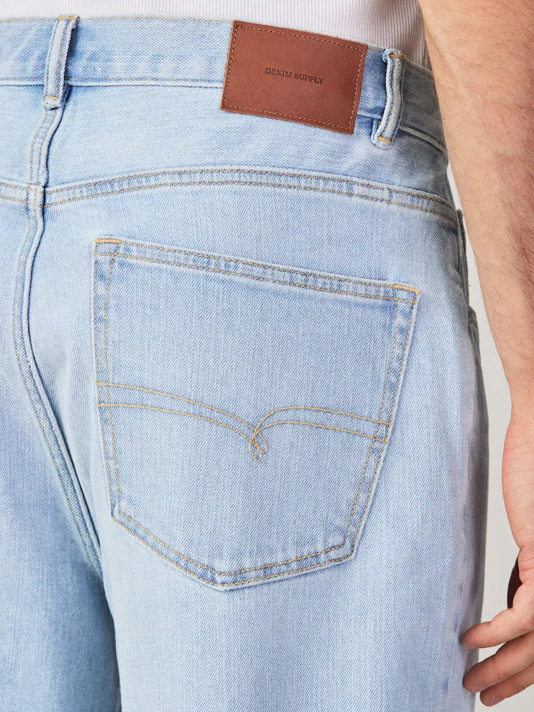Bleach-wash denim - Regular fit - Jeans