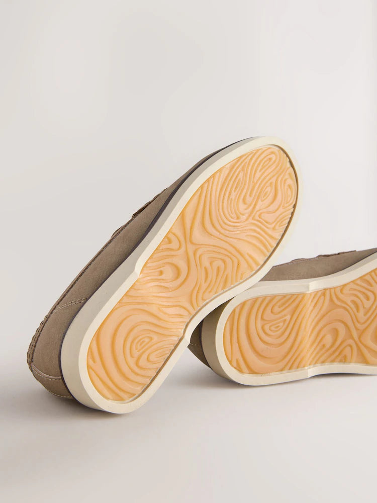 Neutral - Pumps