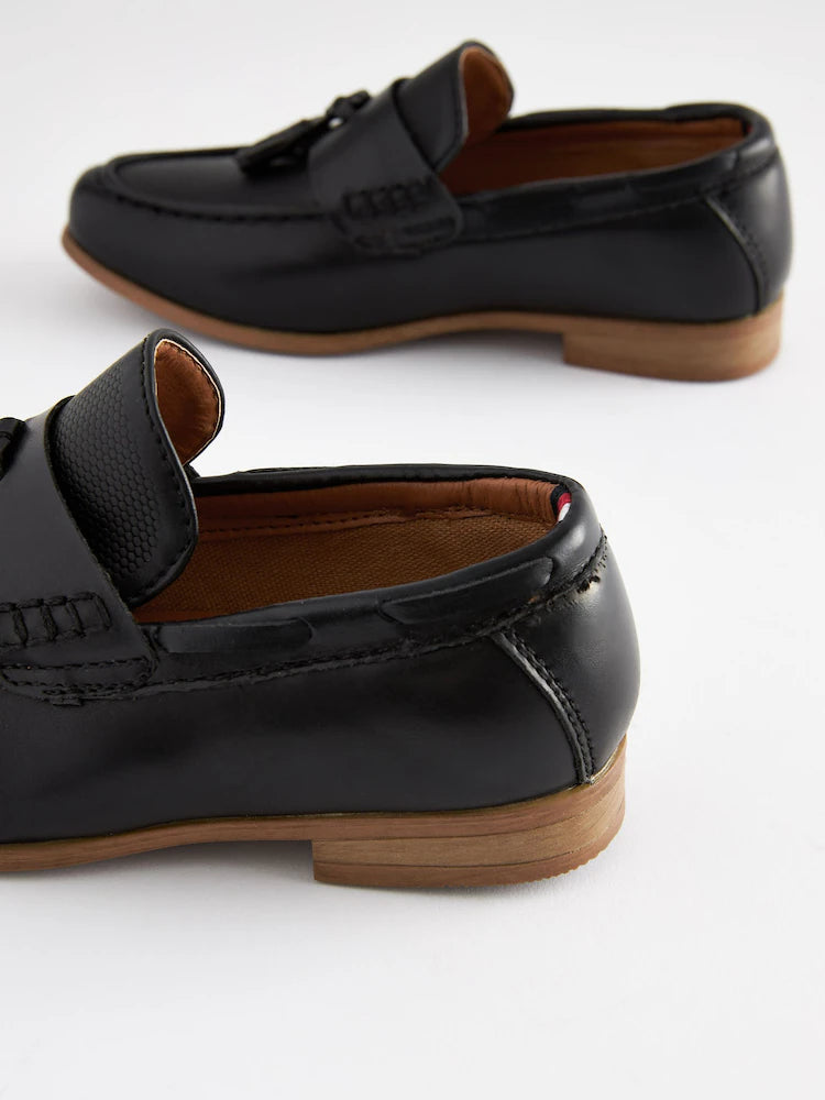 Black with tassels - Smart loafers