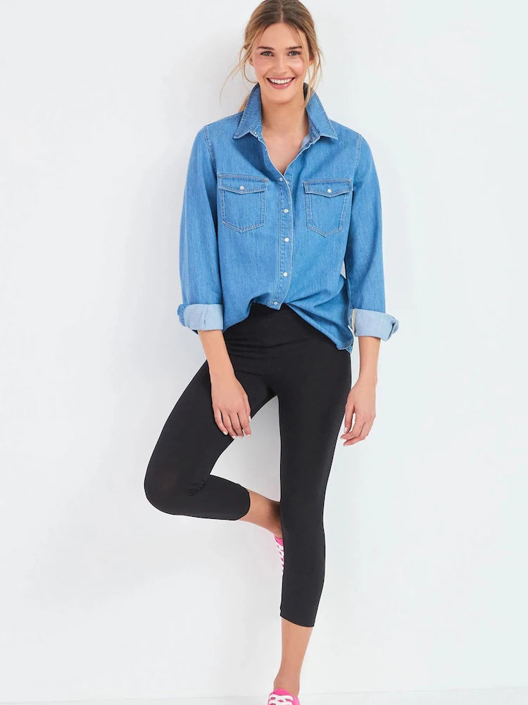 Black Cropped Capri Leggings