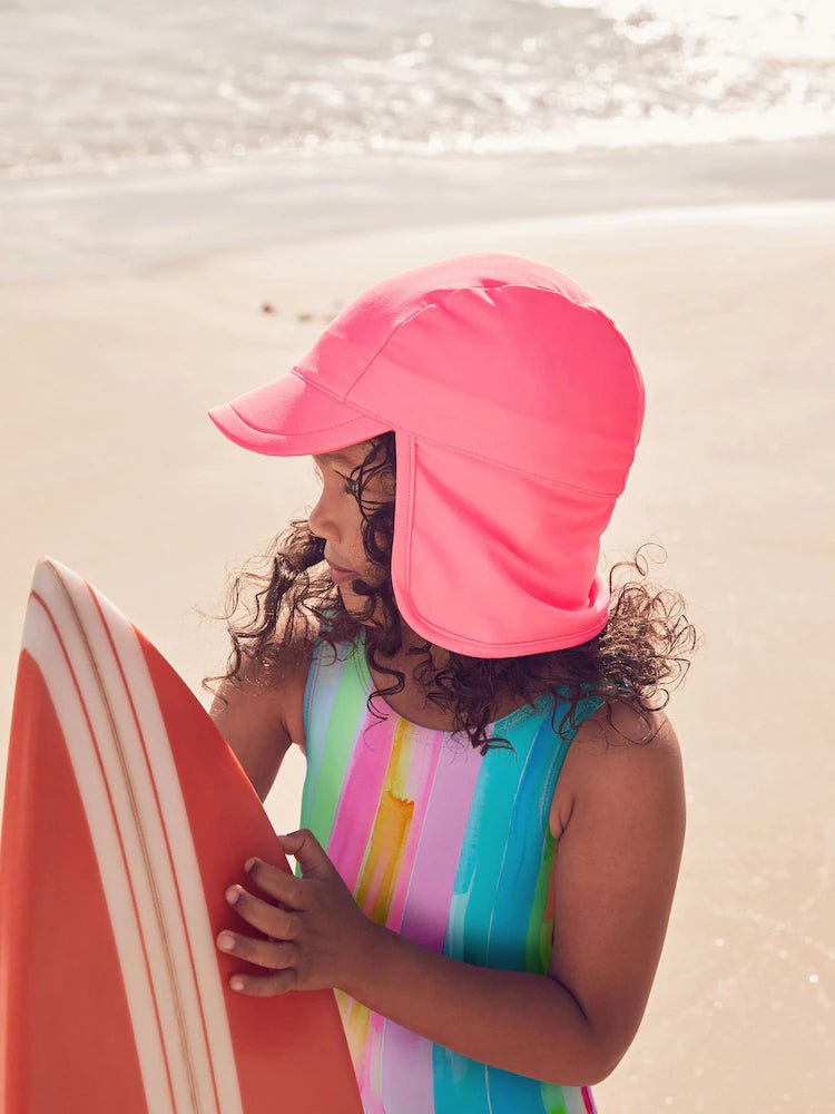 Pink - Legionnaire-style swimming cap