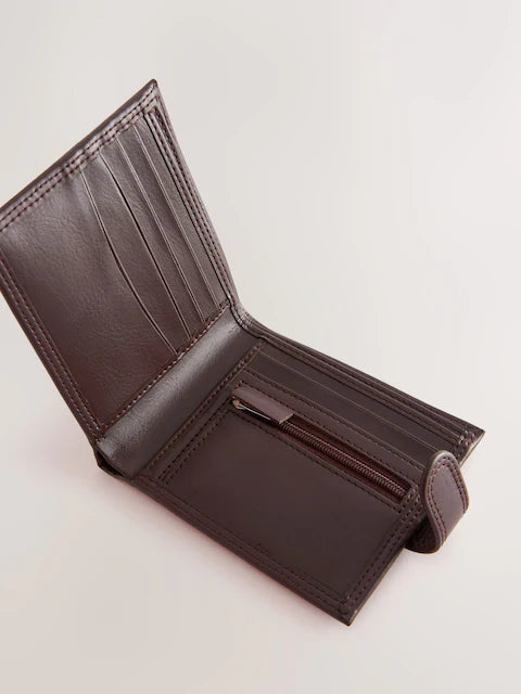 Brown - Wallet with snap closure