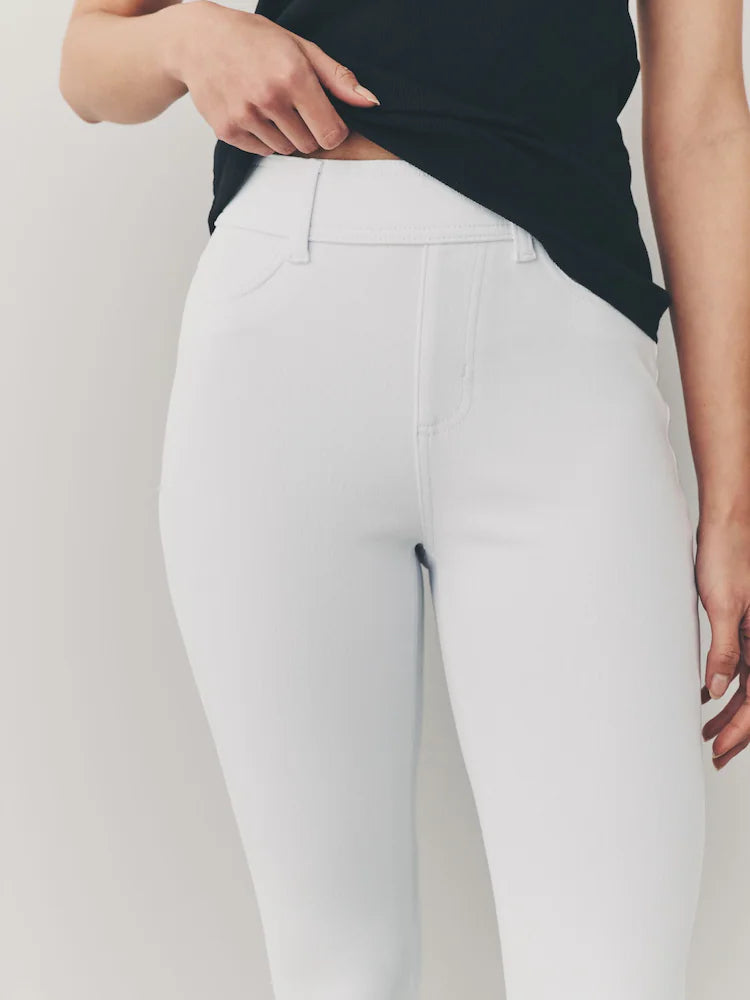 White denim leggings made of jersey