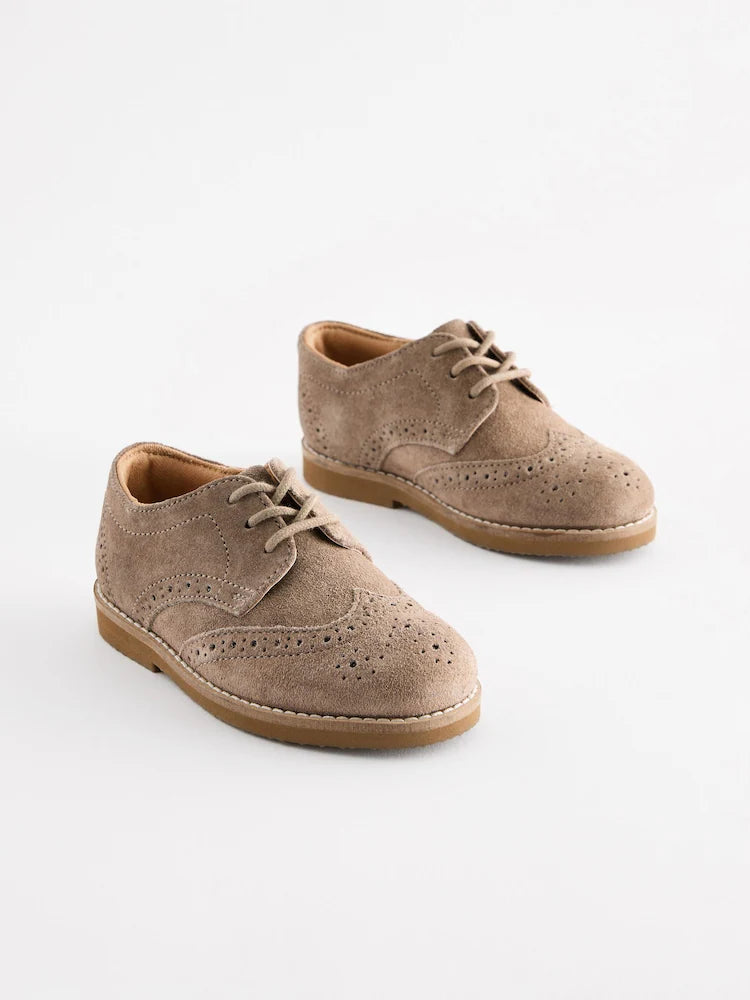 Neutral - Elegant leather brogues