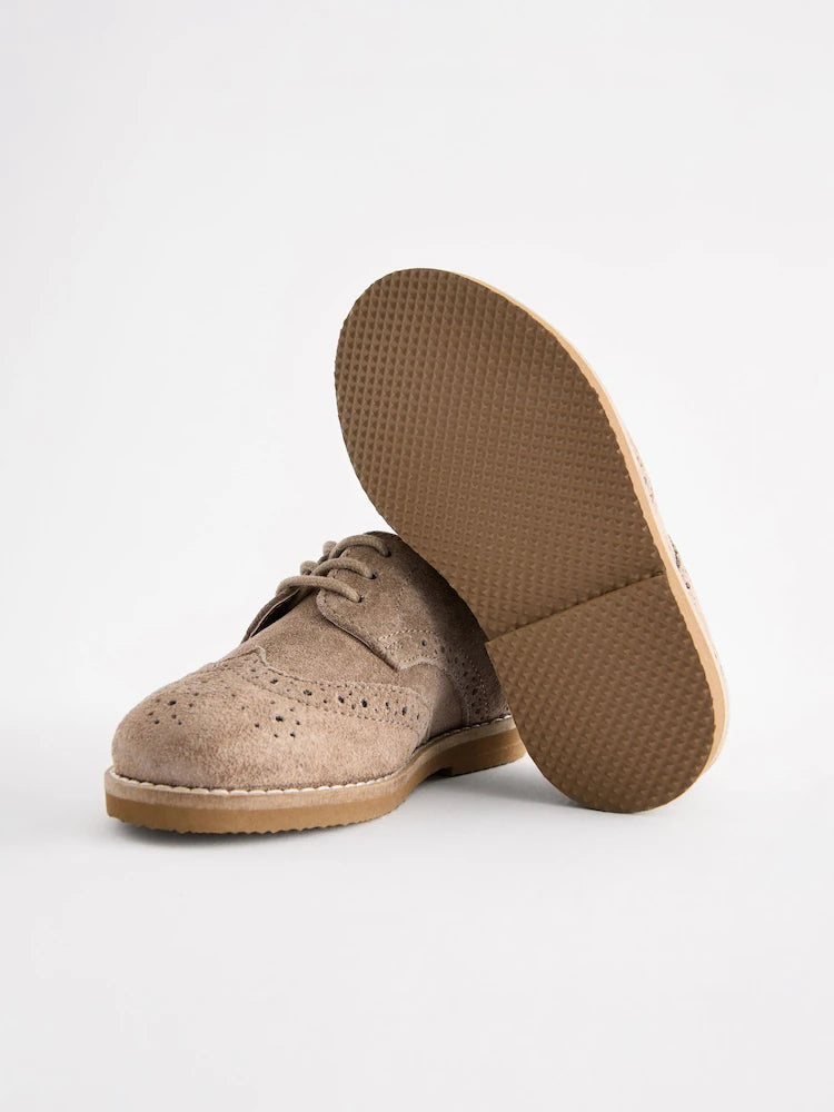 Neutral - Elegant leather brogues
