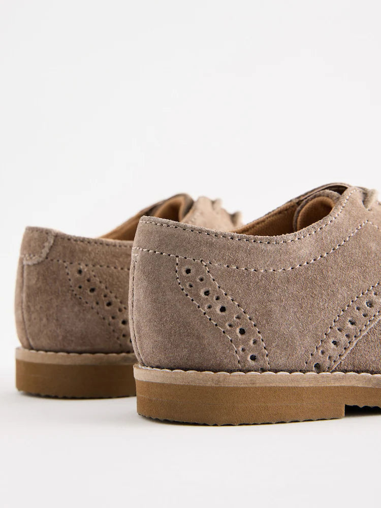 Neutral - Elegant leather brogues