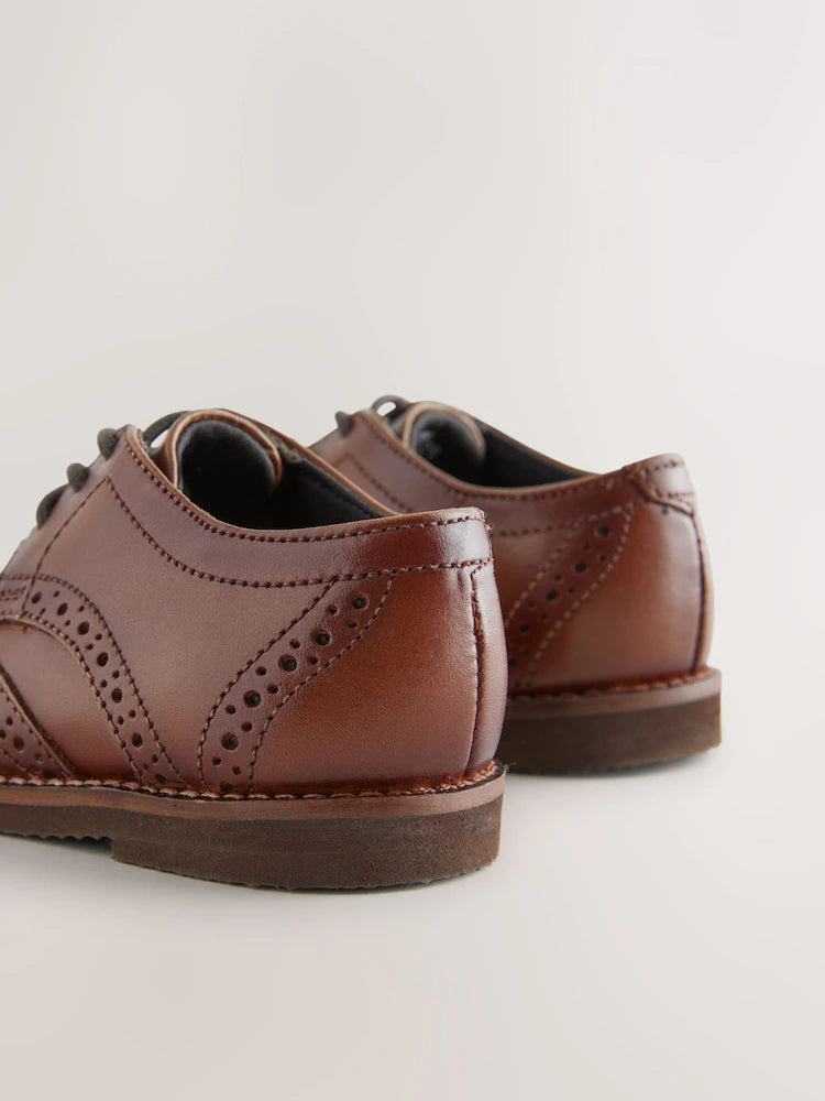 Light brown - Elegant leather brogues