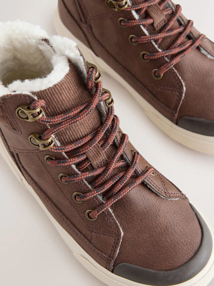 Schokoladenbraun - Warm gefütterte, knöchelhohe Stiefel