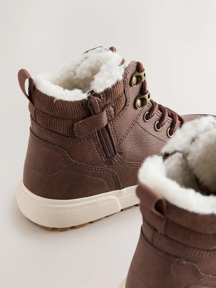 Schokoladenbraun - Warm gefütterte, knöchelhohe Stiefel