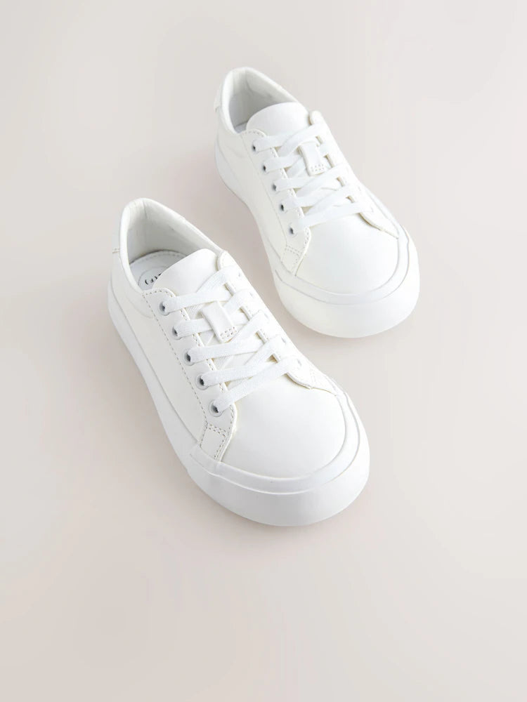 White - Elegant lace-up sneakers