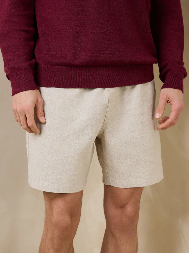 Neutral - Shorts made from a structured cotton-linen blend with drawstring