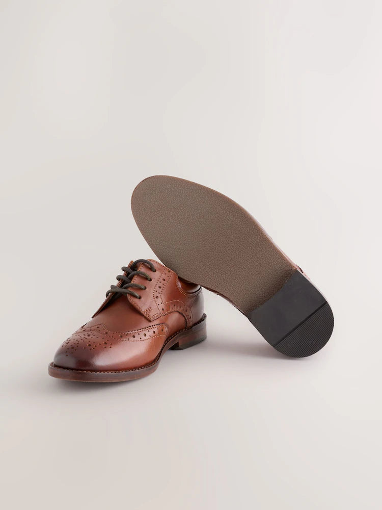 Light brown - High-quality leather brogue shoes with laces