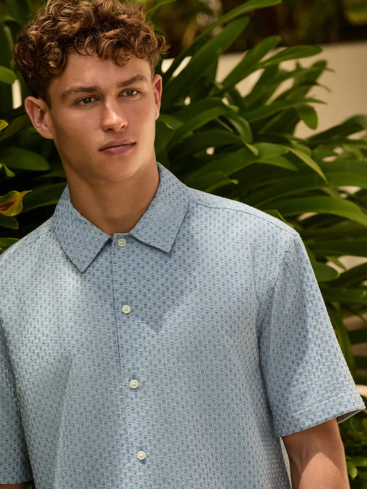 Blue - Short-sleeved shirt with waffle texture