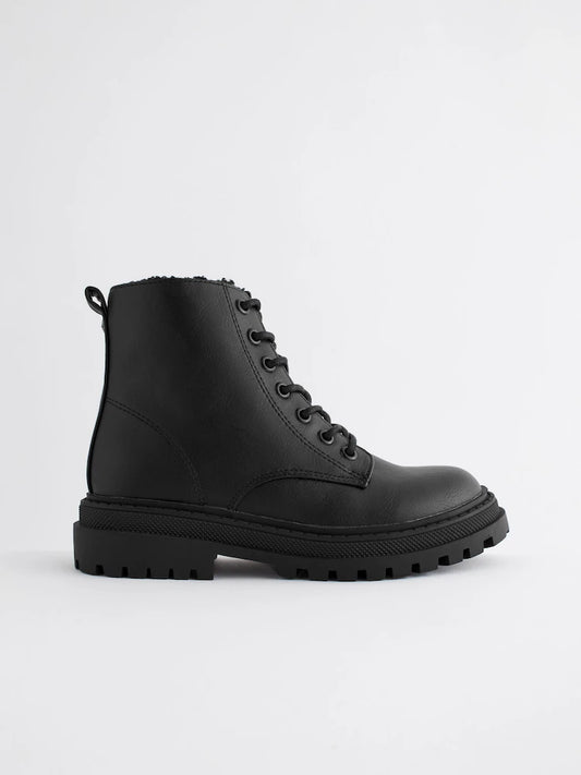 Matte black ankle boots with warm lining and lacing.