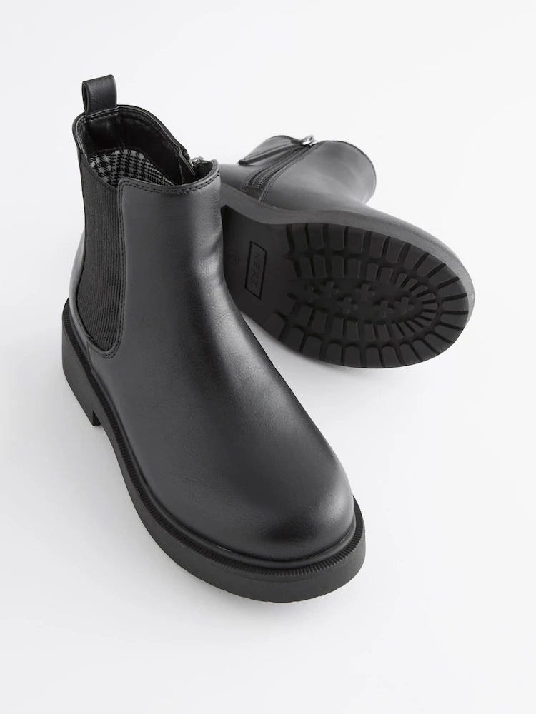 Matte black Chelsea boots