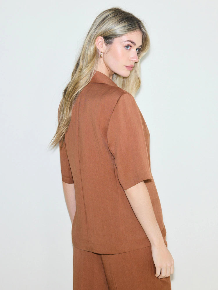 Brown - Relaxed Crinkle Short Sleeve Blazer